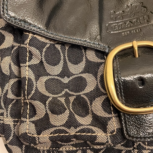 Vintage coach ❤️ - Picture 5 of 17